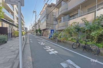 敷地の東側道路　