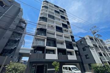 アクサス大森町の外観（南東側から）