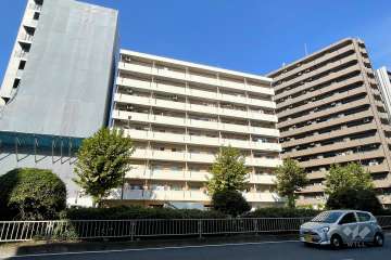 メイツ大森の外観（南東側から）