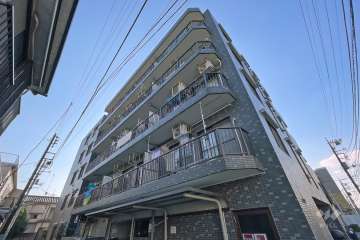 ステージ大森弐番館の外観（北東側から）