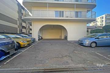 敷地内駐車場（屋外平面式）