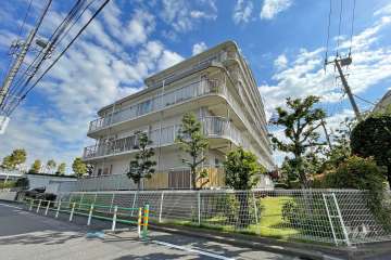 コトー大森の外観（南西側から）