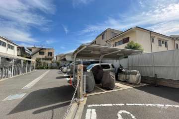 敷地内駐車場（屋外平面式）・バイク置場