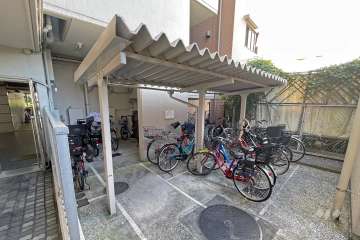 駐輪場