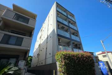 アルテシモシエロの外観（南西側から）