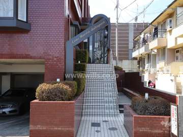 エントランスアプローチ