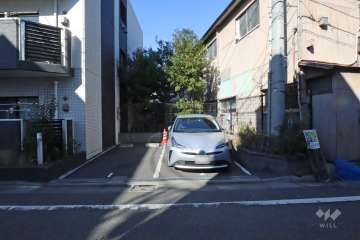 敷地内駐車場（屋外平面式）