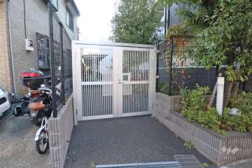 駐輪場の出入り口