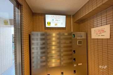 共用ポストと宅配ボックス