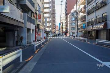 敷地北側の前面道路　