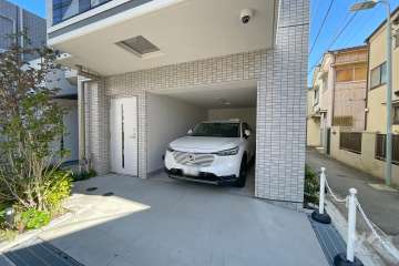 敷地内駐車場（屋内平面式）　