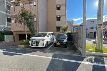 敷地内駐車場（屋外平面式）