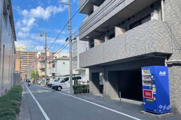 敷地南側の前面道路　