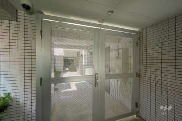 駐輪場の出入り口