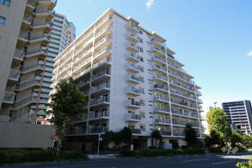 メガロン大森の外観(南東側から)