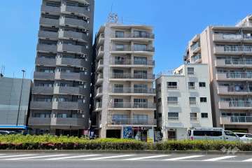 世紀コーポ平和島の外観（東側から）