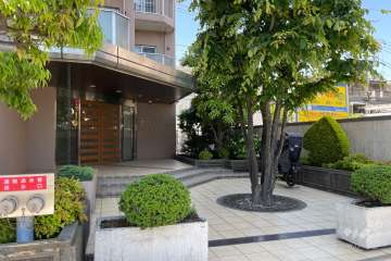 エントランスアプローチ