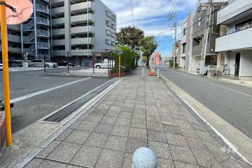 駐車場の出入り口