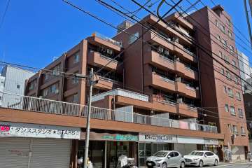 トーア大森マンションの外観（北西側から）