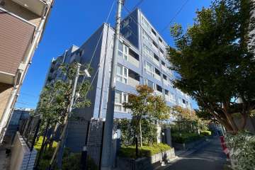 シティハウス大森の外観（南西側から）