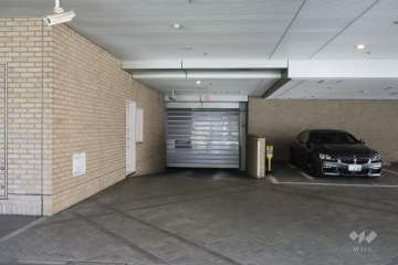 敷地内駐車場（屋内平面式）