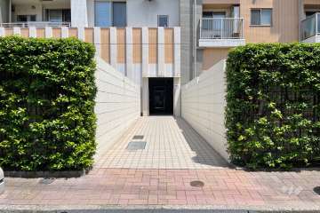 駐輪場の出入り口　