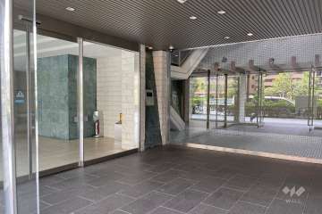 エントランスホール　