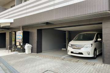 敷地内駐車場（屋内平面式）