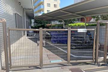バイク置場