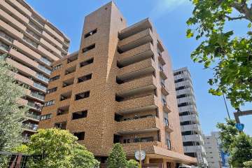 ハイツ福久良の外観（北西側から）