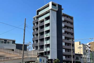 レアライズ平和島の外観（南側から）