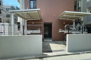 駐輪場（屋根付き）