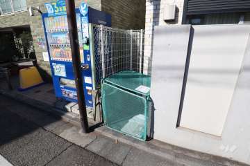 ゴミ置き場