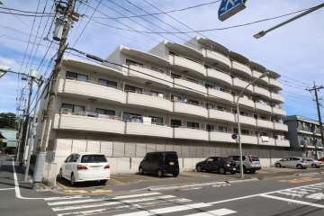 池上セントラルマンションの外観(北西側から）