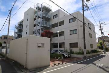 池上セントラルマンションの外観(北東側から)