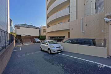 駐車場の出入り口