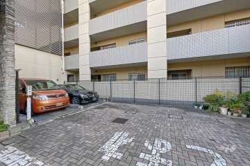 敷地内駐車場（屋外機械式）