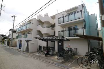 ダイドーメゾン甲東園の外観（北西側から）