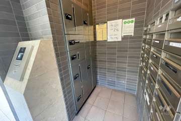 宅配ボックスと共用ポスト