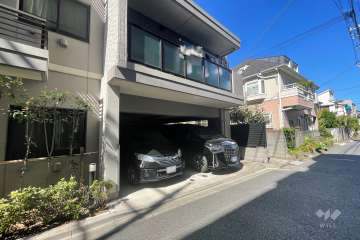 敷地内駐車場（屋外平面式） 