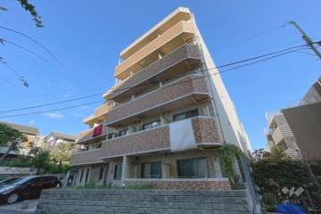 ジェノヴィアヒルズ西馬込ロッソの外観