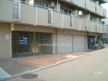 1階の店舗部分