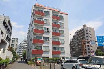 ジュネス馬込の外観(南西側から)