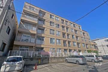 馬込コーポラスの外観（南西側から）