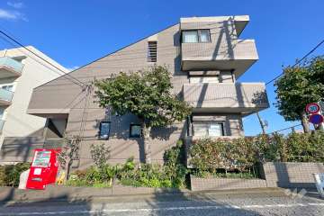 グリーンキャピタル中馬込の外観（西側から）