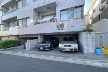 敷地内駐車場（屋内平面式）