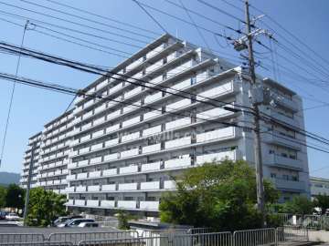 宝塚ガーデンハウスの外観（南西側から）