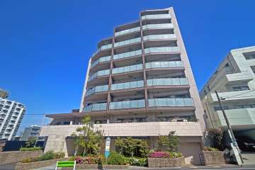 プレシス長原の外観（西側から）