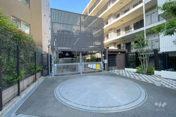 敷地内駐車場（屋外機械式）