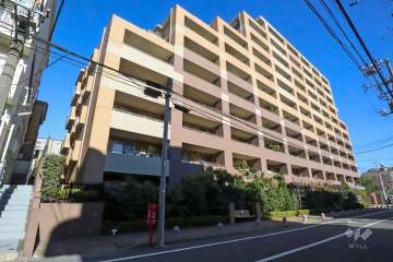 ライオンズマンション馬込マークヒルズの外観(南西側から)